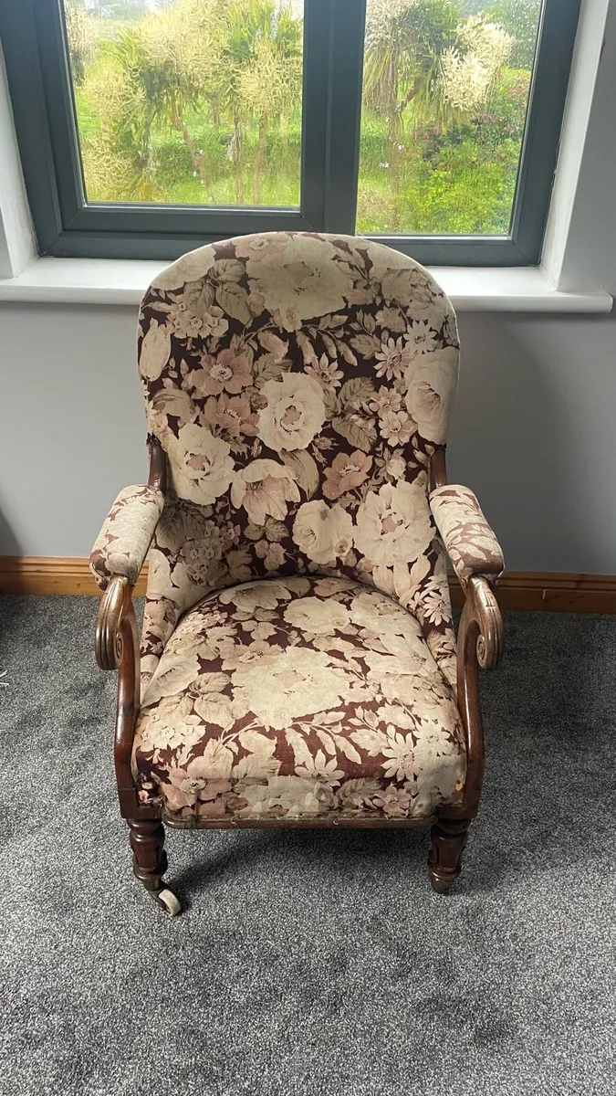 Antique lady’s nursing chair - Image 1