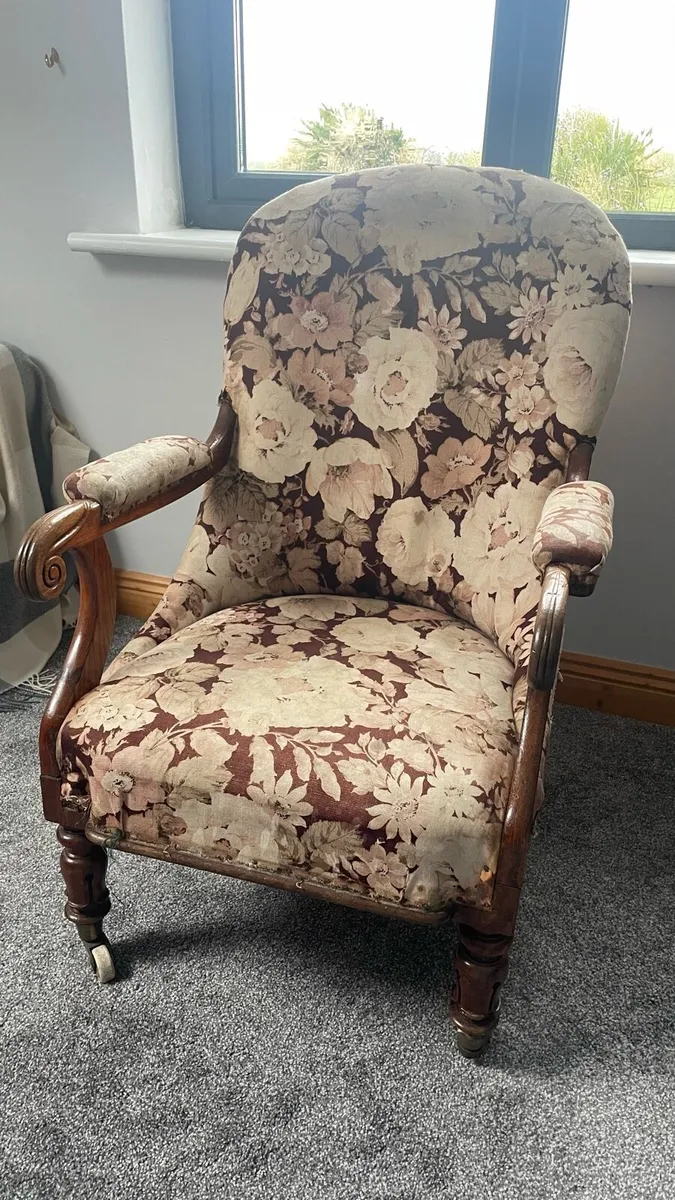 Antique lady’s nursing chair - Image 2
