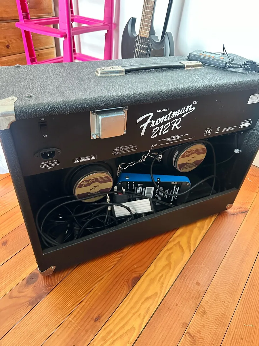 Peter Frampton Signature Wah Pedal and guitar - Image 3