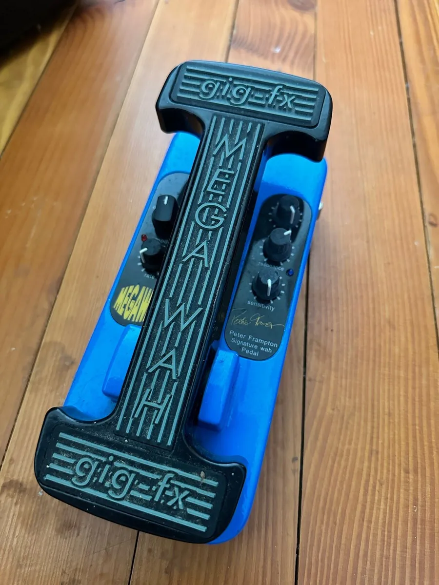 Peter Frampton Signature Wah Pedal and guitar - Image 1