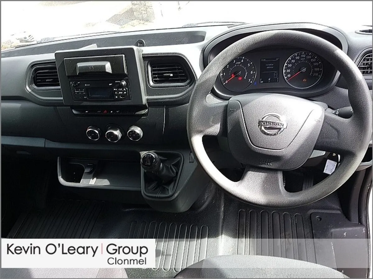 Nissan Interstar L3 H2 135 FWD AC MY2 - Image 2