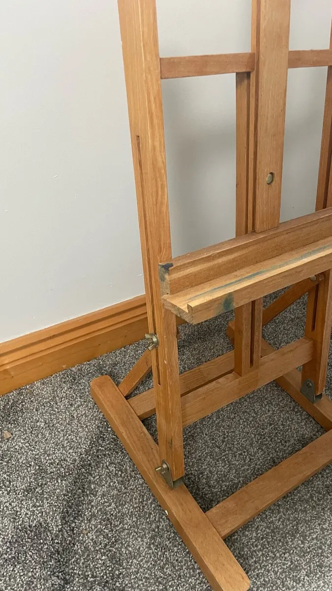 Tabletop easel by Daler Rowney - Image 3