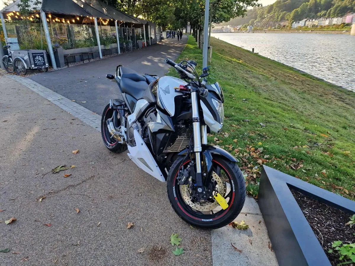 2015 Honda CB1000R – 17,000km – Huge Spec - Image 3