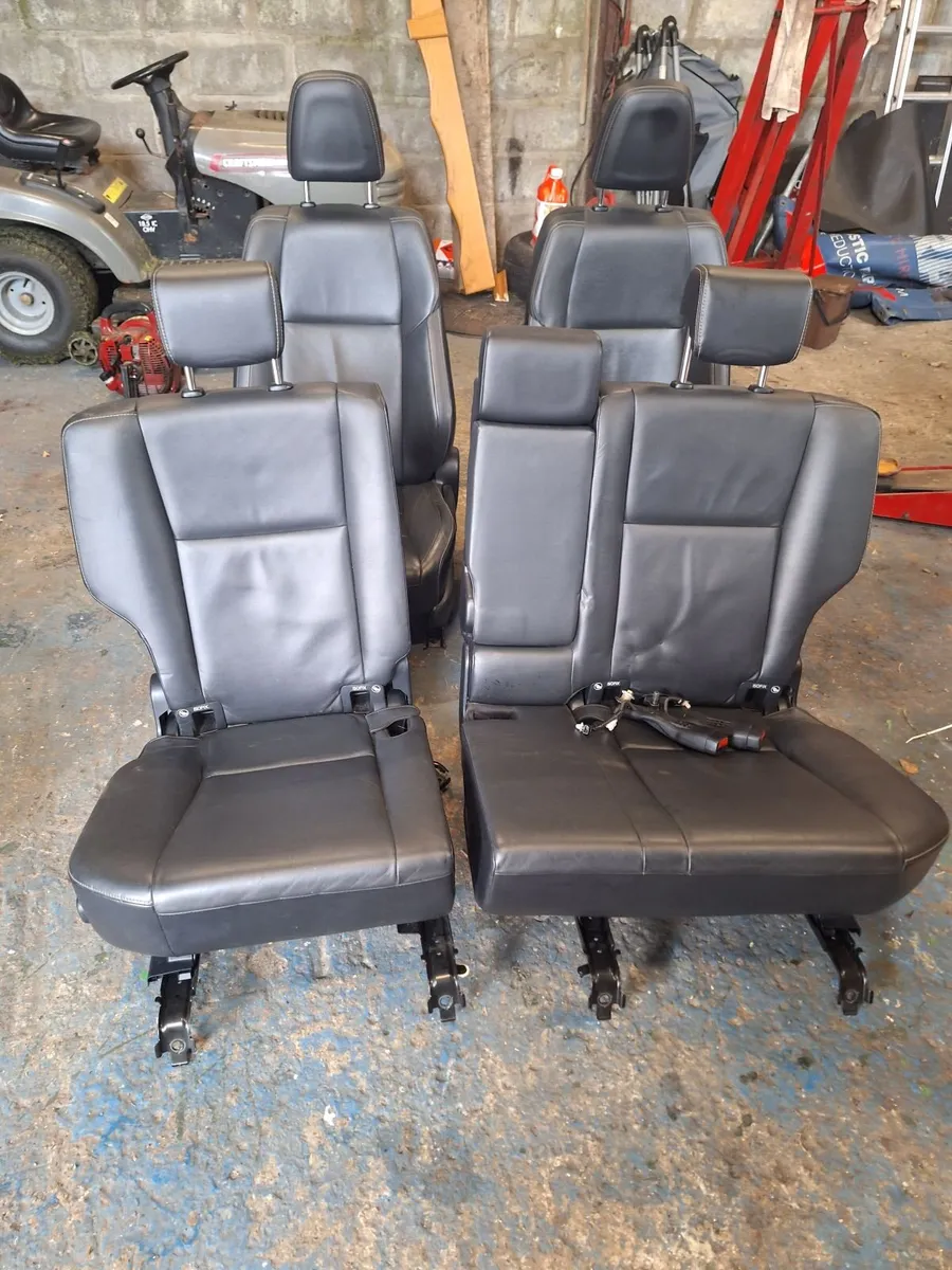 Rav4 leather interior - Image 4