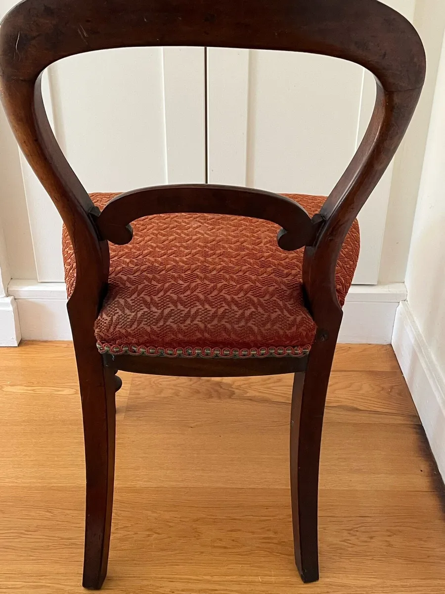 Antique style chair - Image 3