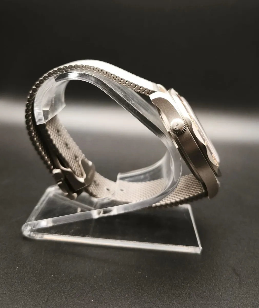 Omega Seamaster No Time To Die - Image 2
