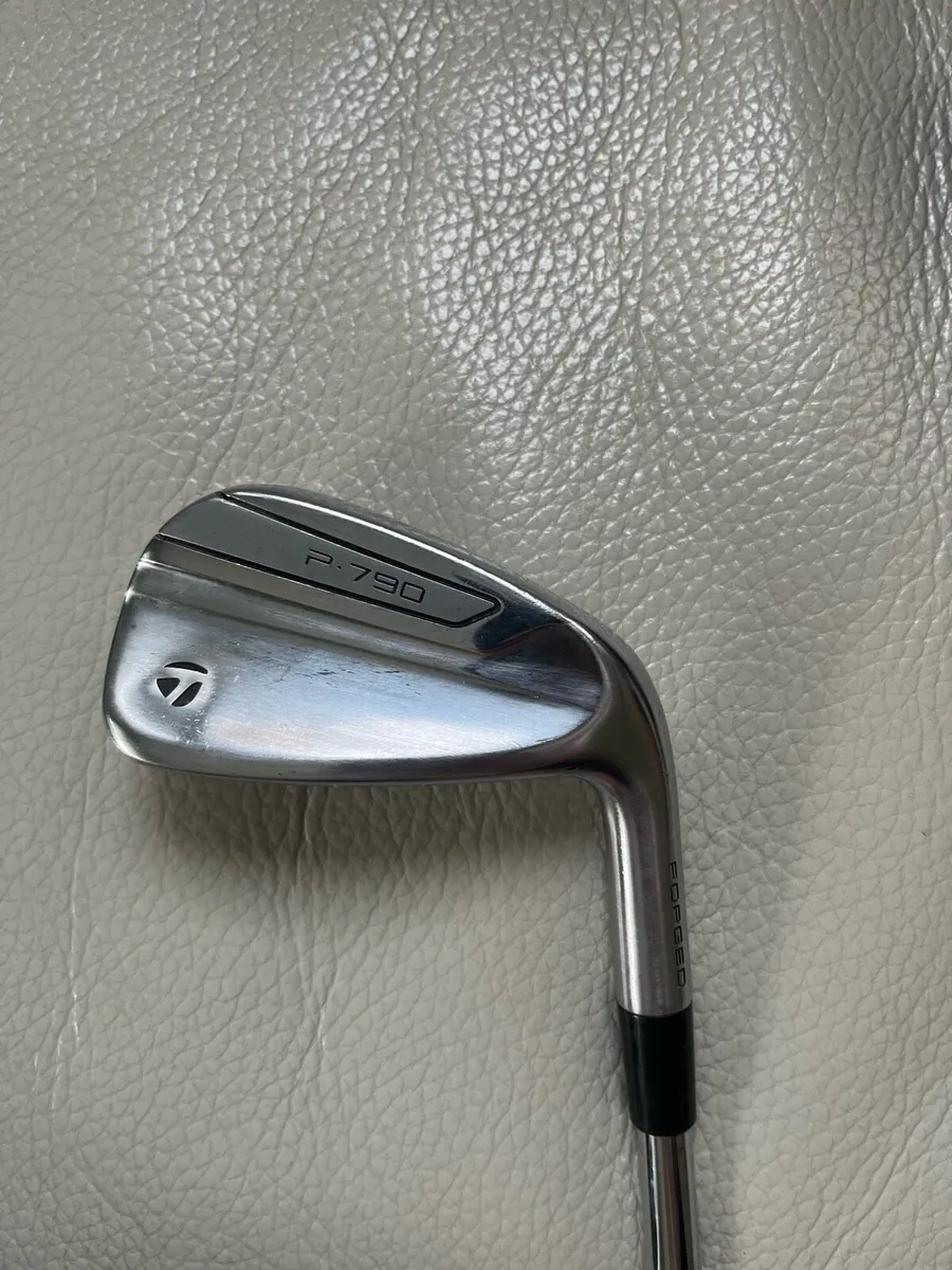 TaylorMade P790 8 Iron - Image 1