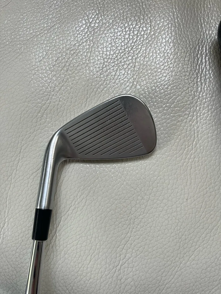 TaylorMade P790 8 Iron - Image 2