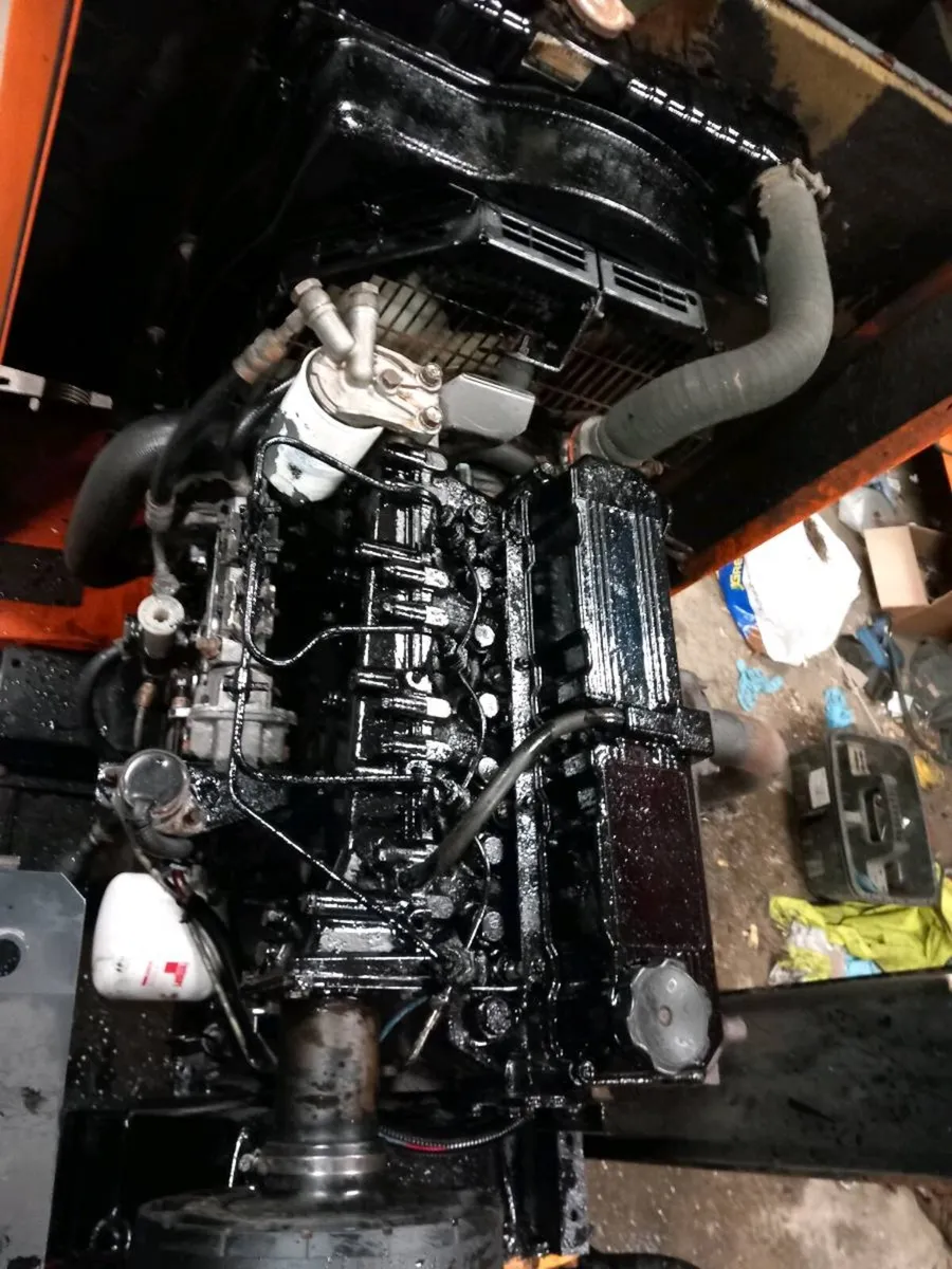Mitsubishi 4 cylinder engine - Image 4