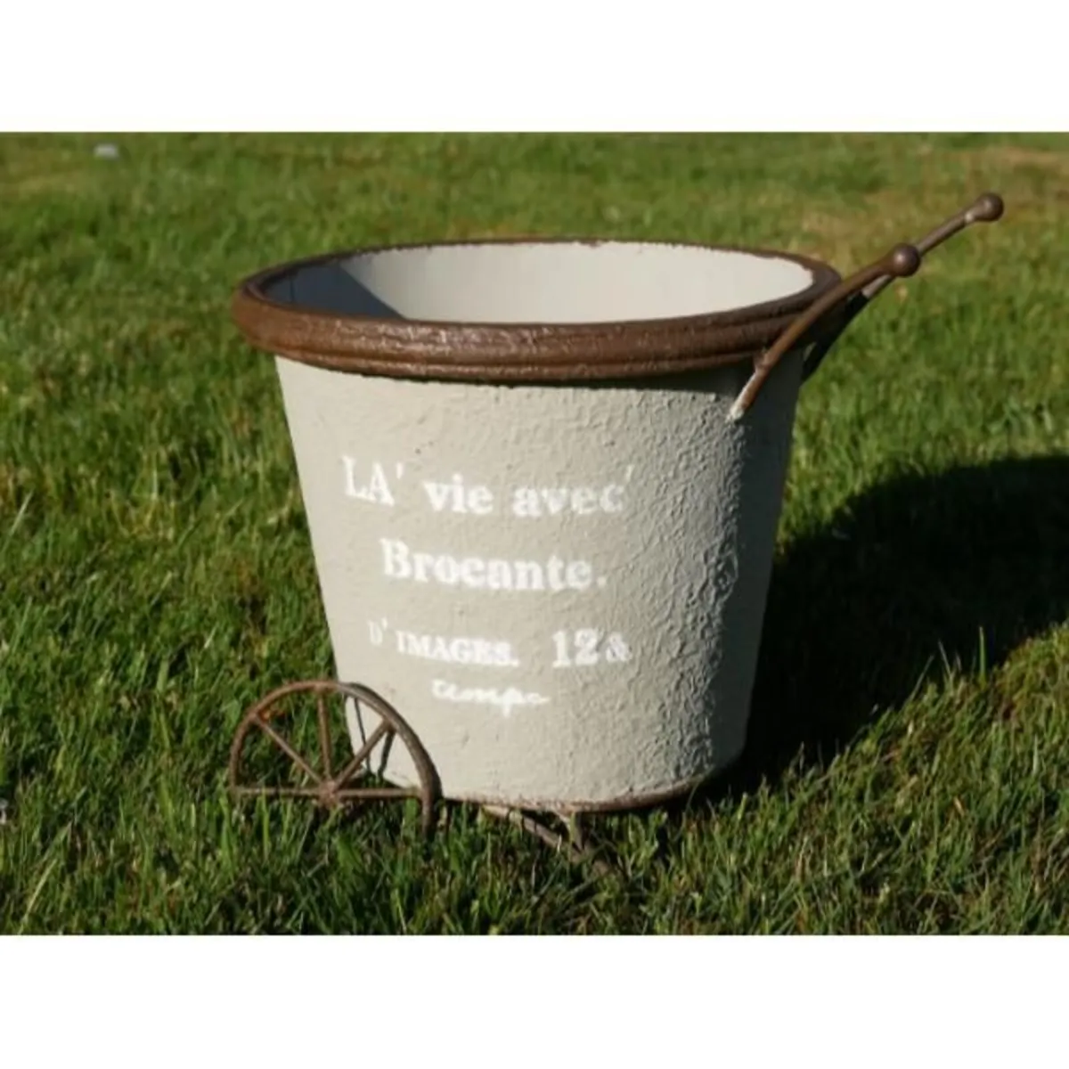 Planter D11091 - Image 1