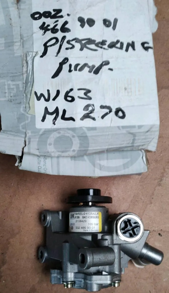 Motoring Items. - Image 1