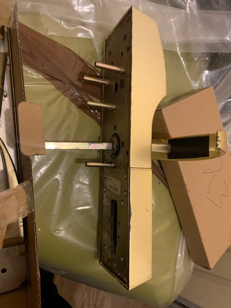 Hotel door locks/handles - Image 1