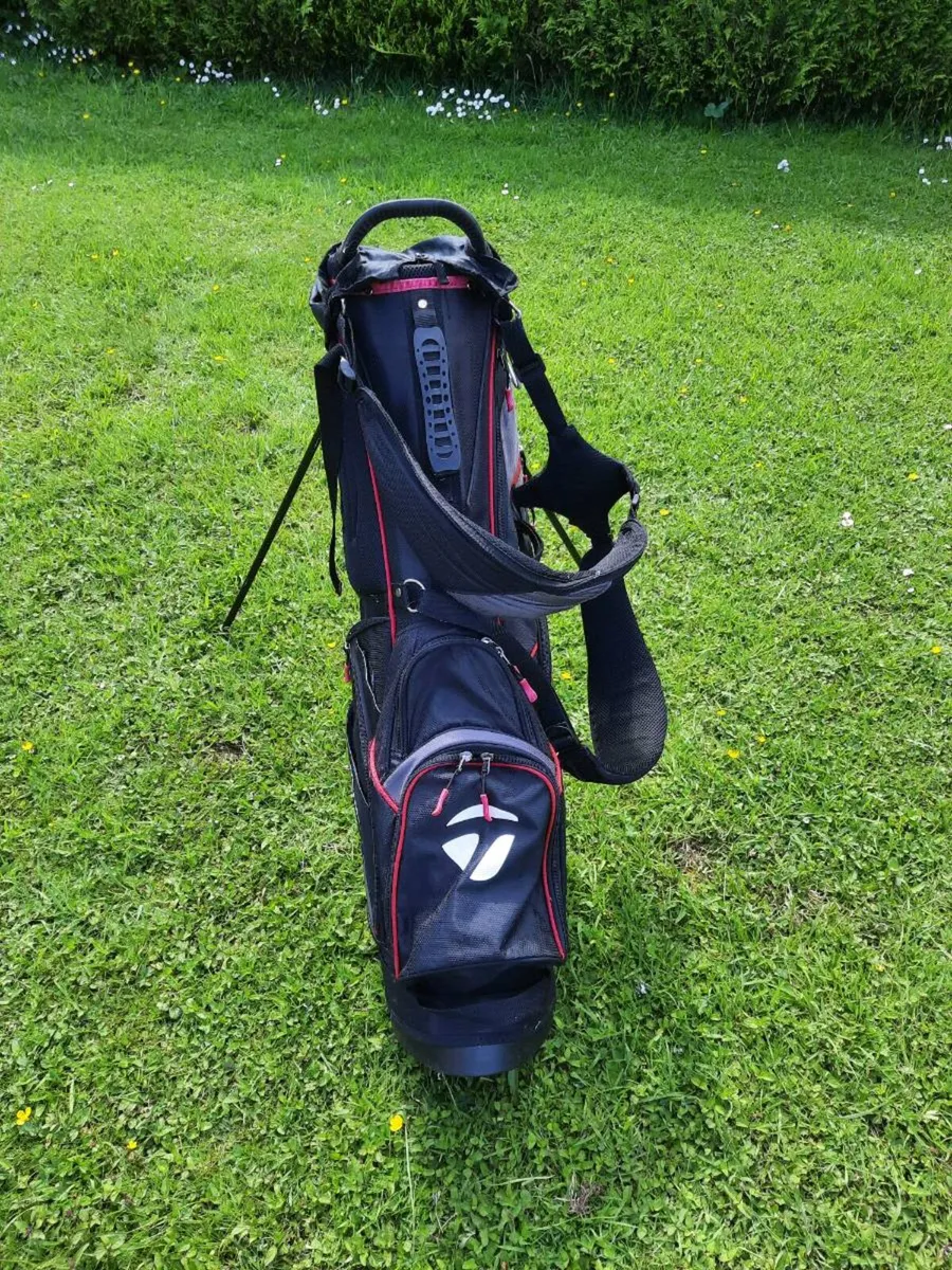 Taylor made golf stand bag - Image 3