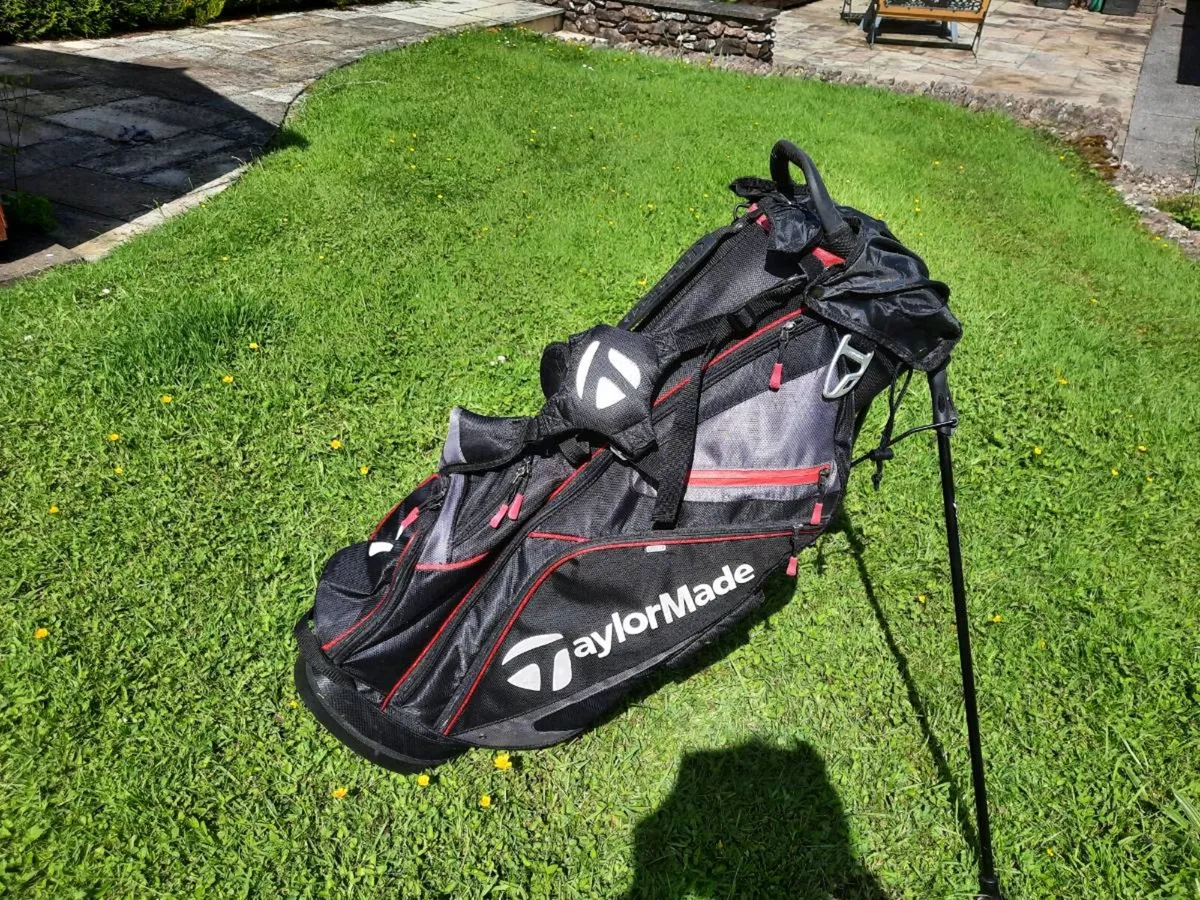 Taylor made golf stand bag - Image 1