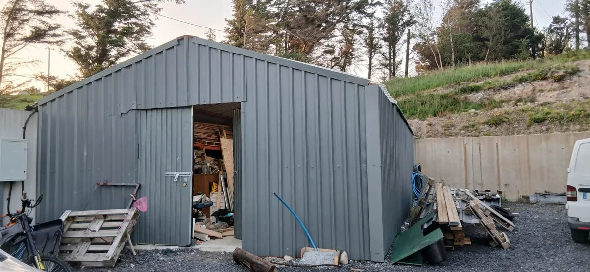 20' x 40' steel shed - Image 1