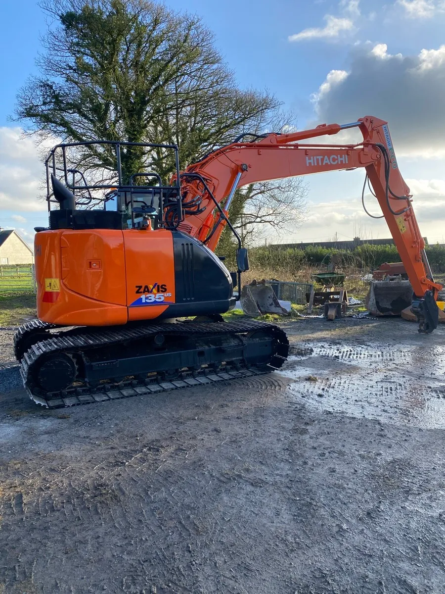 Excavator - Image 3