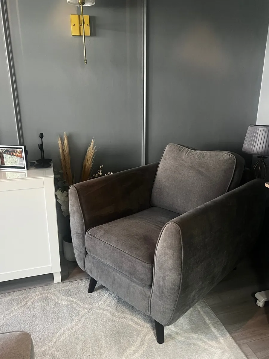 3 seater sofa & armchair - Image 3