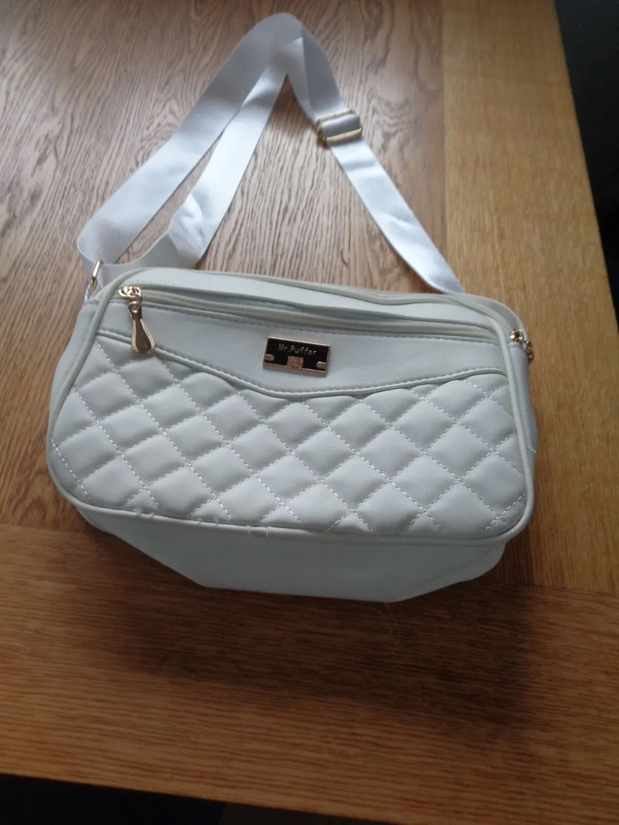 Ladies Handbag for Sale - Image 2