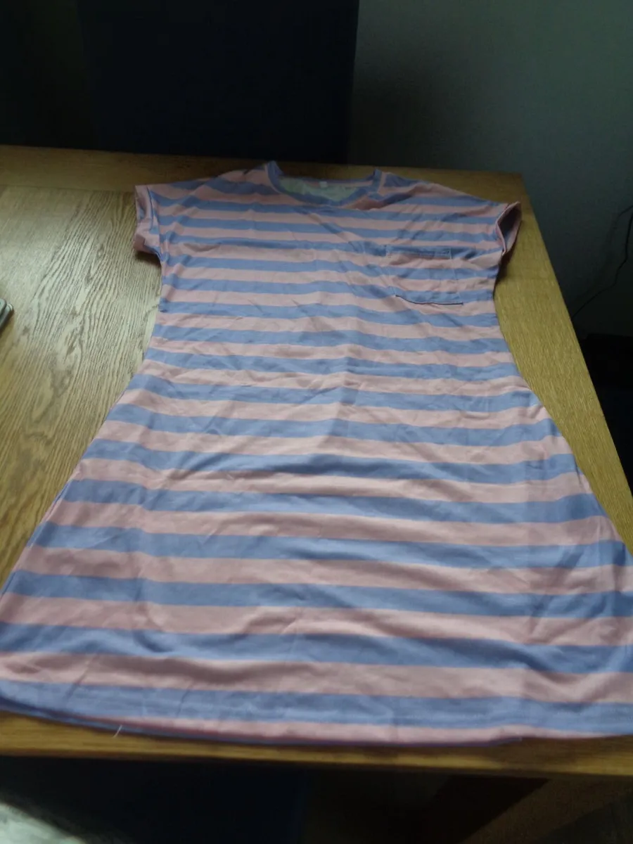 Ladies Throw over Dress for sale - Image 4