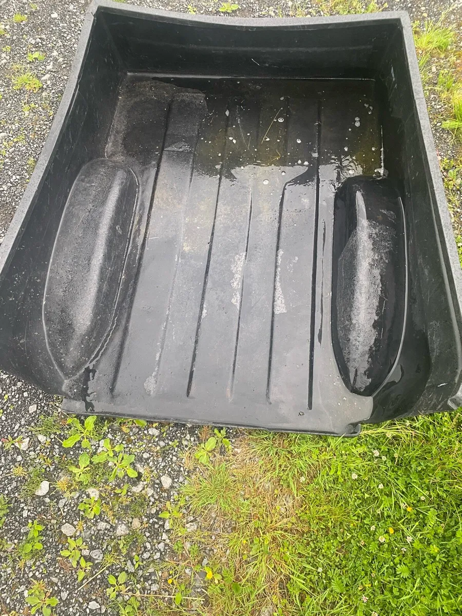 Insert for long wheel base Landcruiser - Image 2