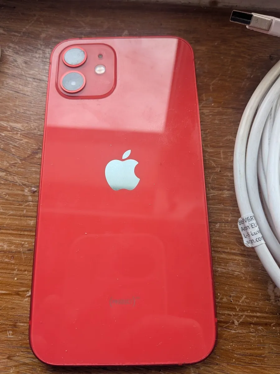 Iphone 12 - Image 2
