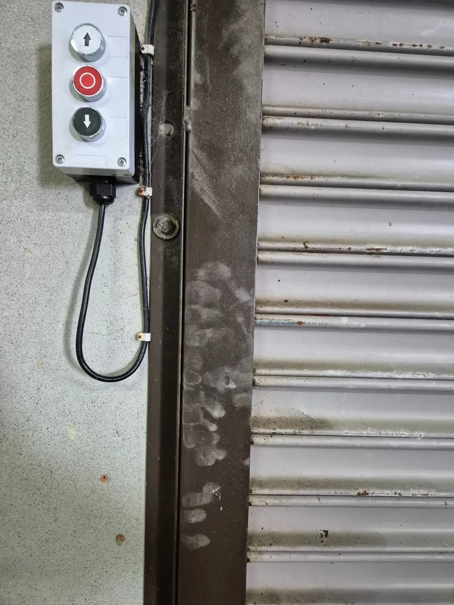 Big steel industrial roller door - Image 3