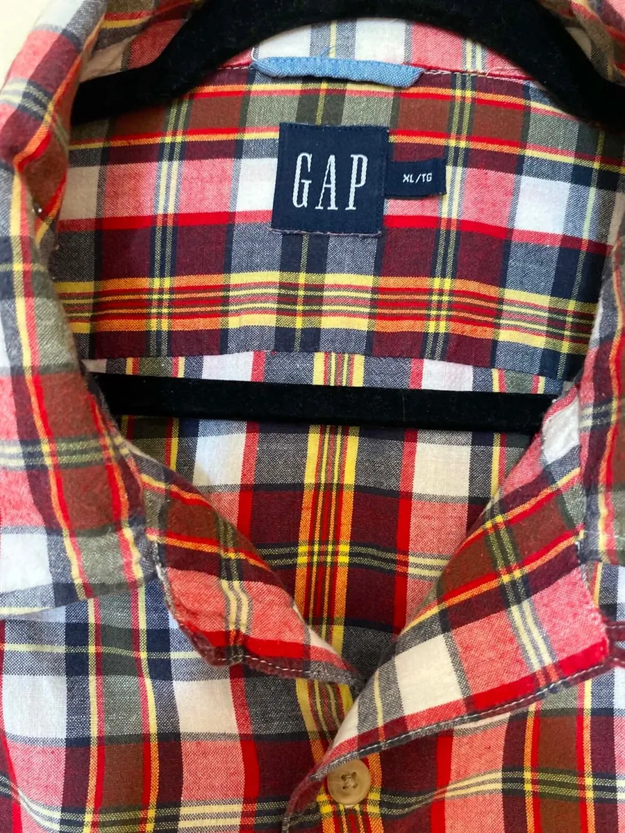 Gap short sleeve shirt- size XL - Image 3