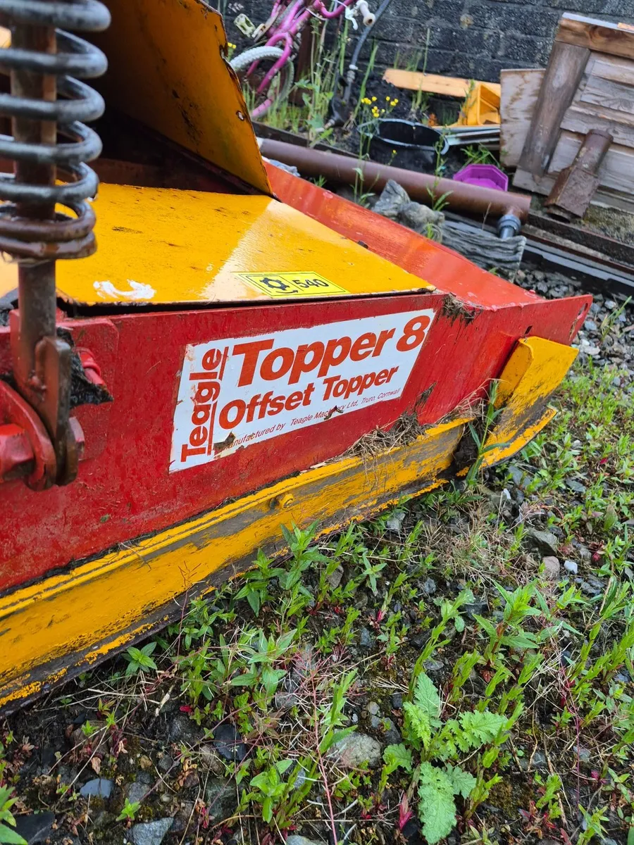 Topper - Image 3