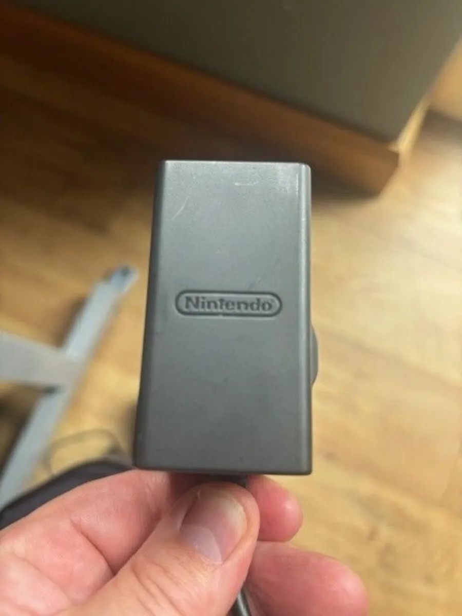 Nintendo switch original charger - Image 1