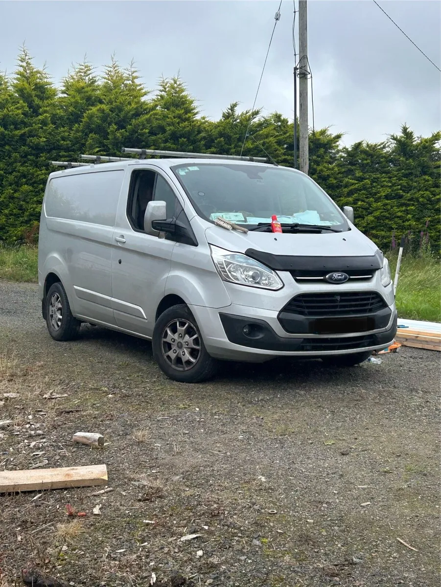 15 Ford Transit Custom Limited 155bhp READ AD!