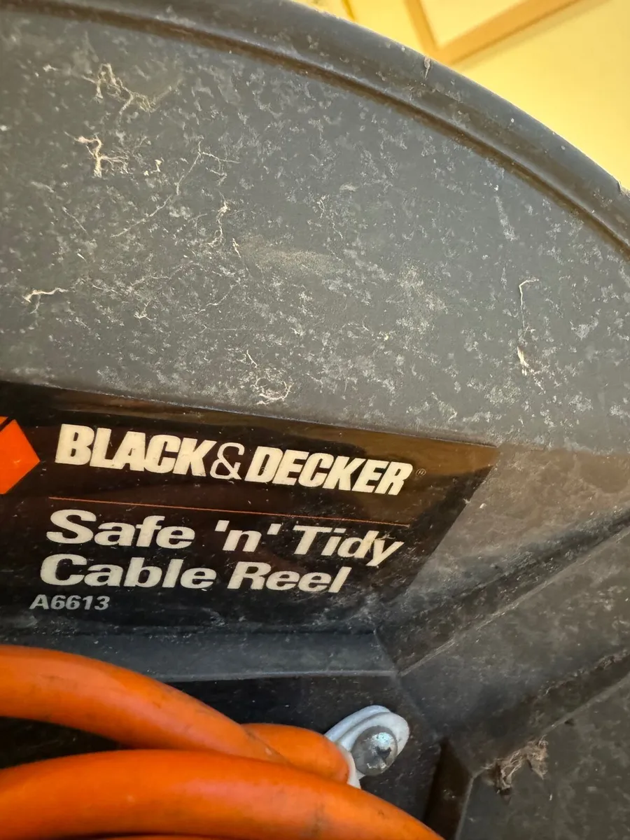 Extension lead 25 meters black and decker - Image 1