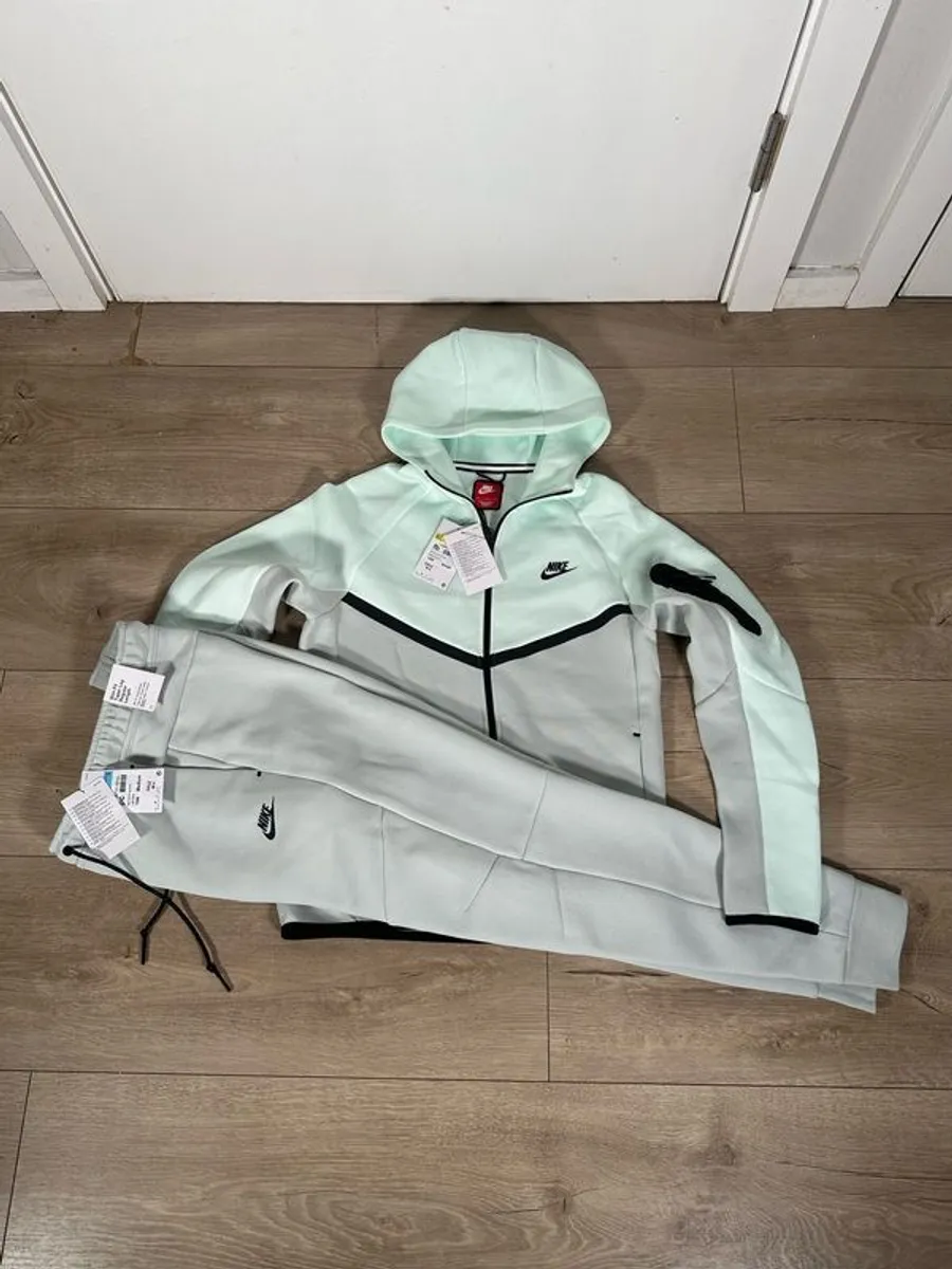 Nike tech tracksuit - Image 1