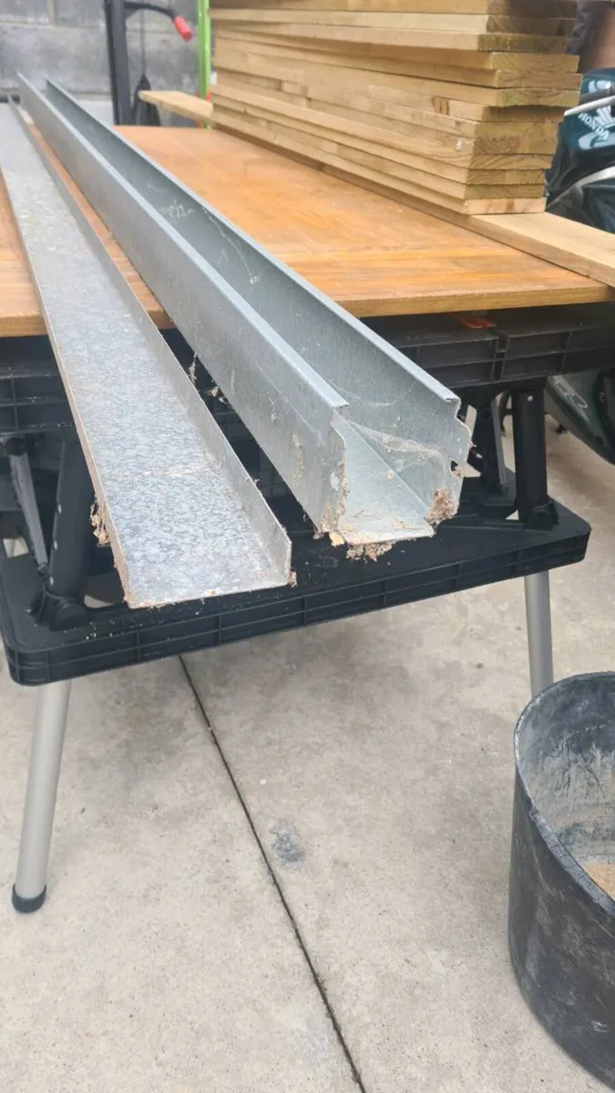 75 x 75mm steel trunking 2.4m - Image 2