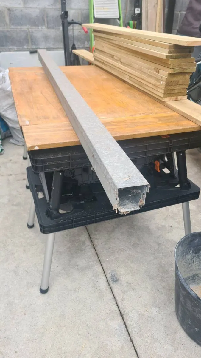 75 x 75mm steel trunking 2.4m - Image 3