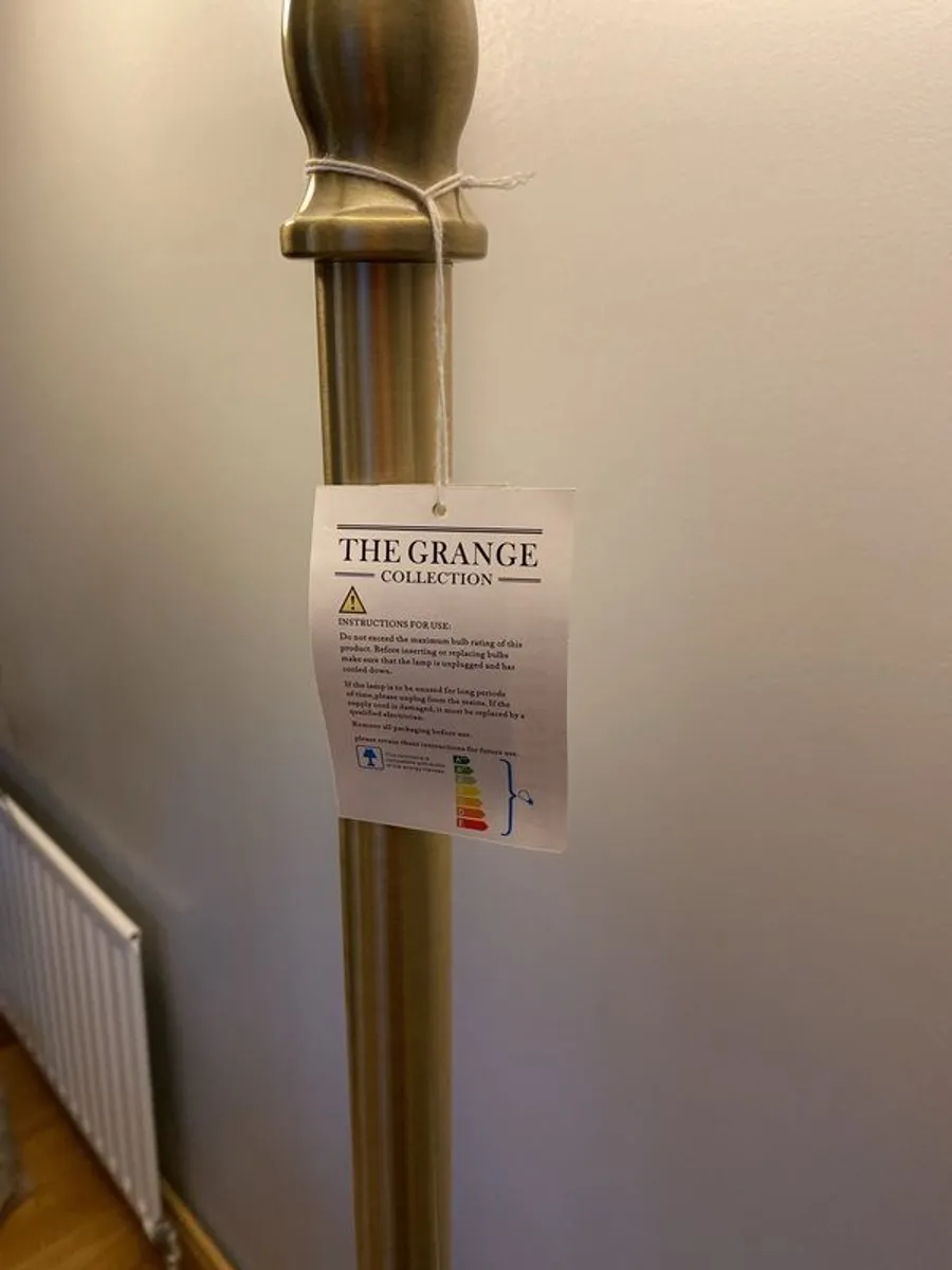 Beautiful floor lamp - Image 2