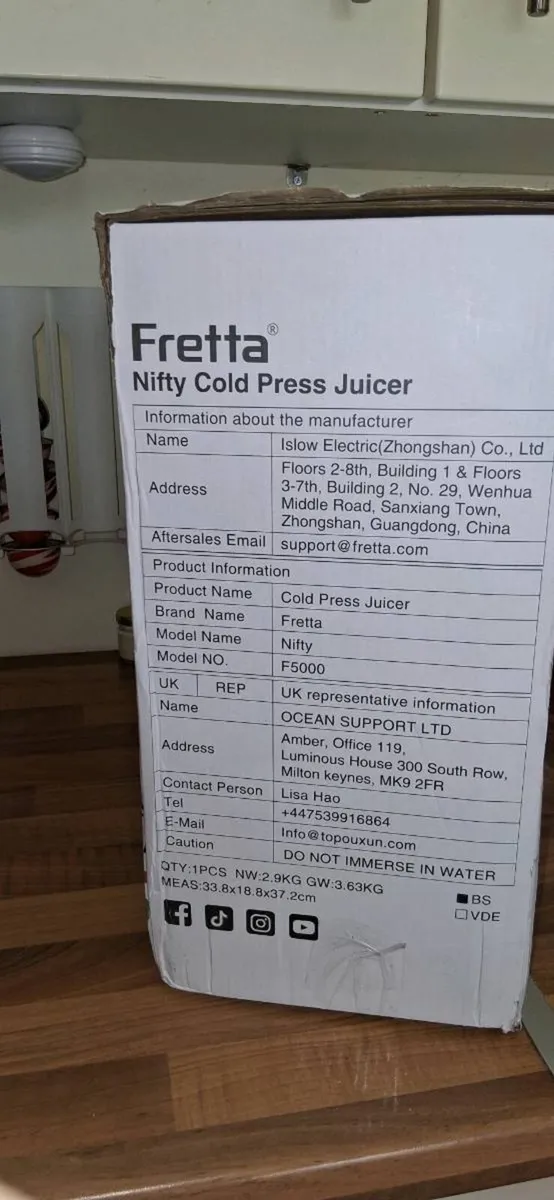 BRAND NEW IN THE BOX JUICER - Image 2