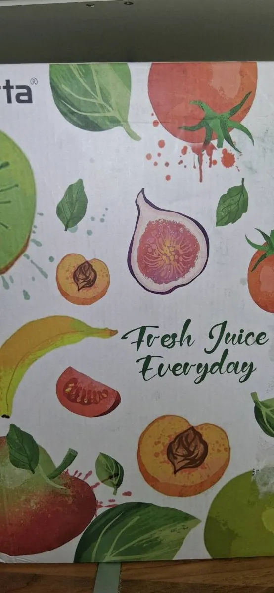 BRAND NEW IN THE BOX JUICER - Image 3