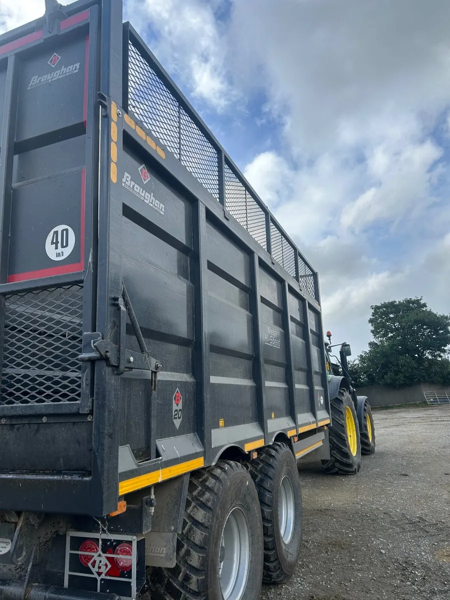 Broughan 20 ft silage trailer - Image 2