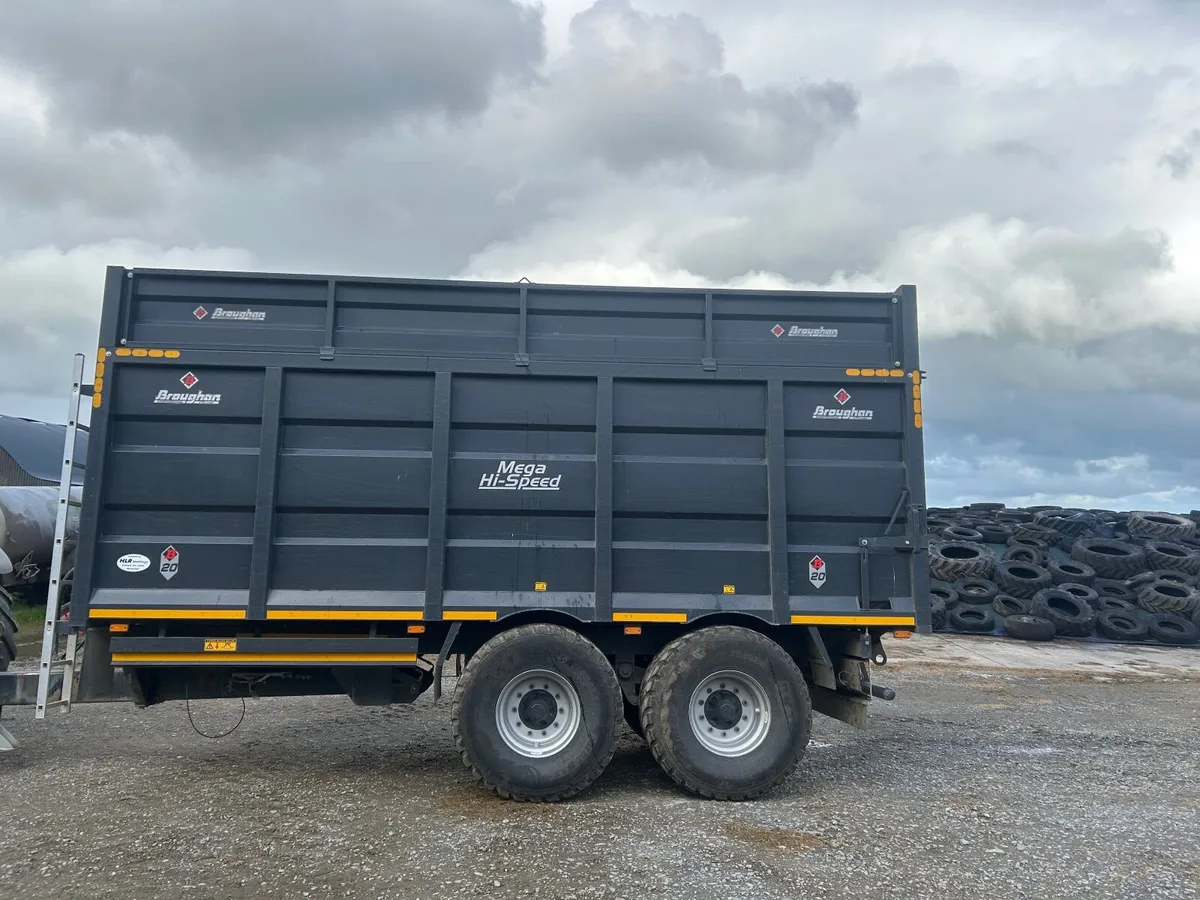Broughan 20 ft silage trailer - Image 1