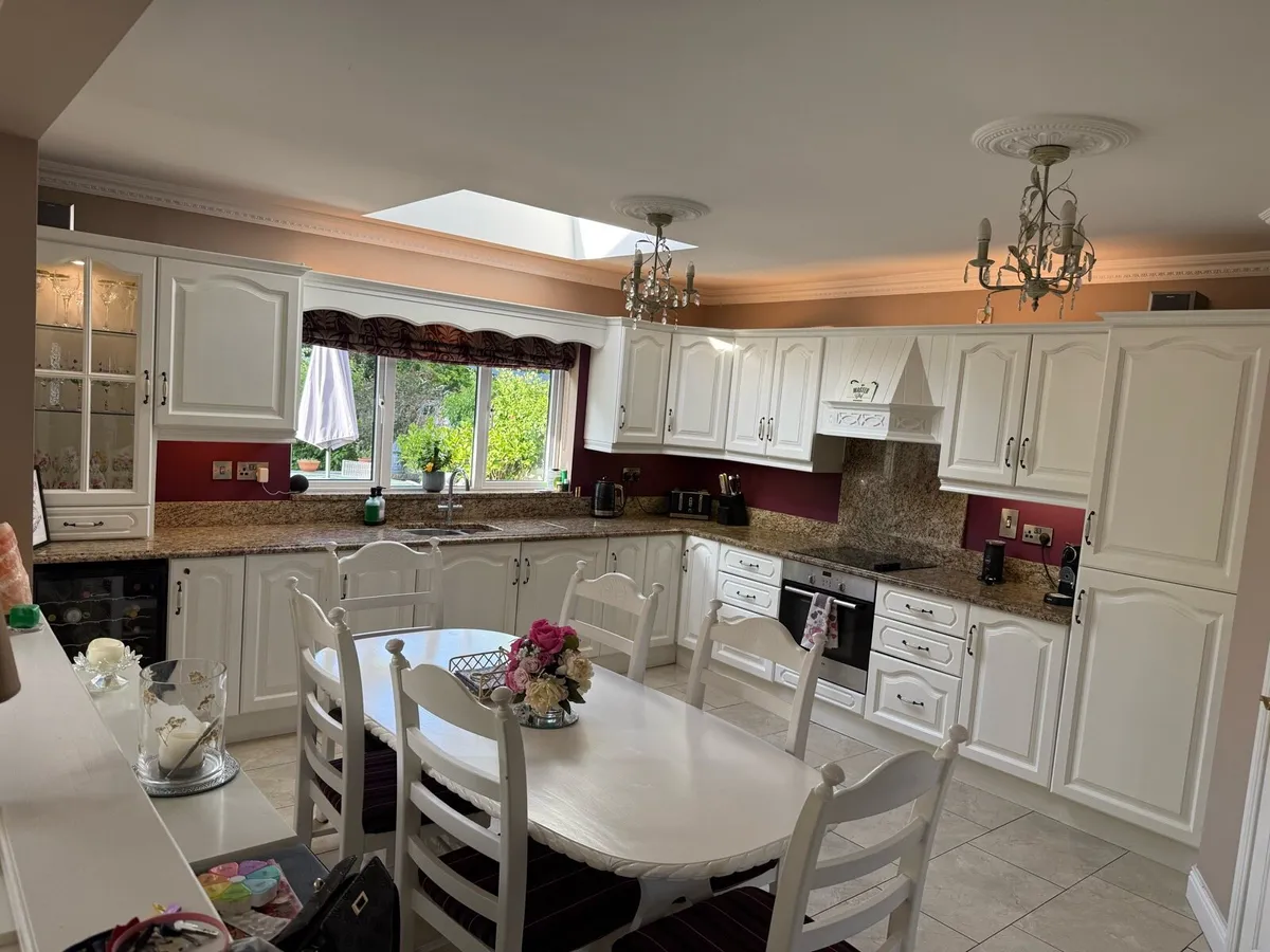 Solid Oak Kitchen with Granite and appliances - Image 1