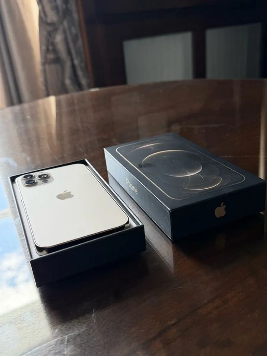 iPhone 12 Pro, Gold, 128GB - Like New - Image 2