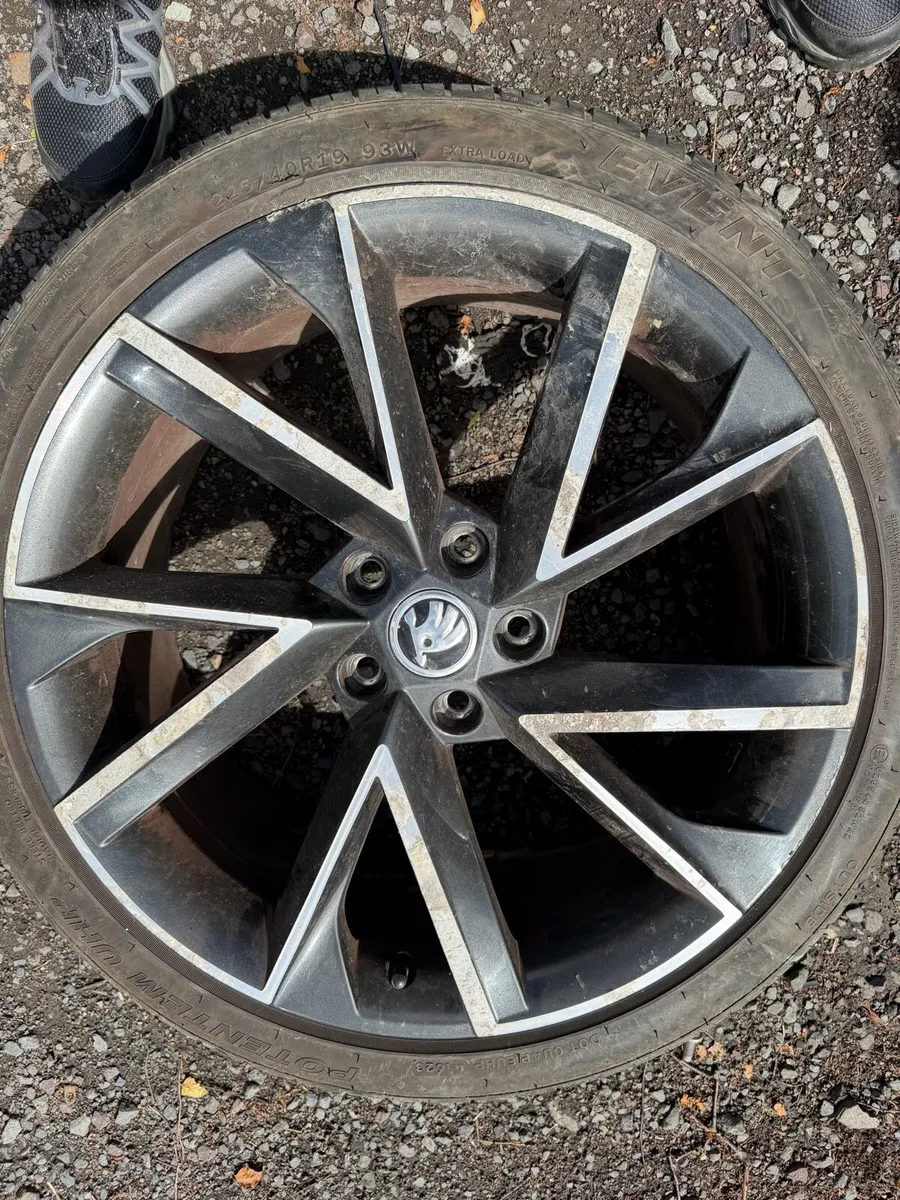 19 inc Skoda Karoq alloys - Image 1