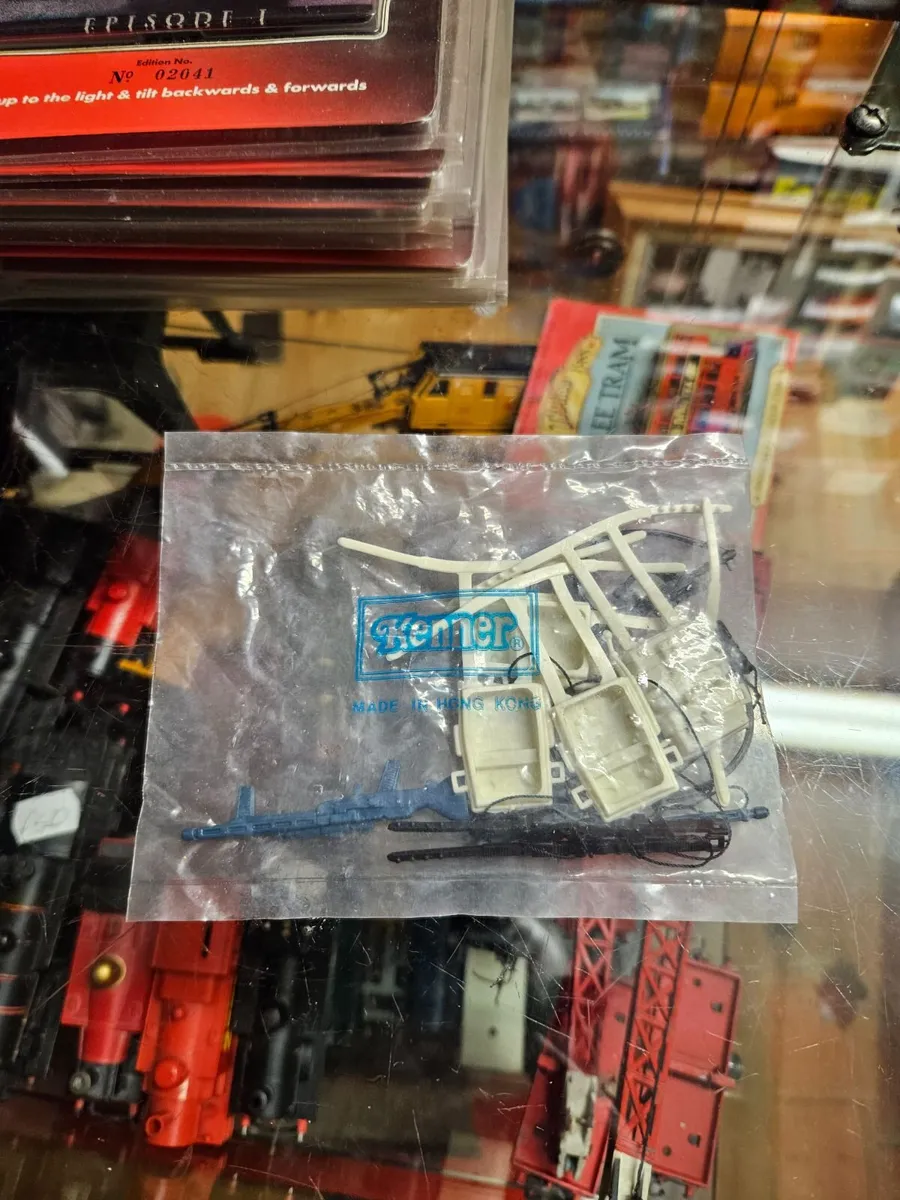 Vintage Star Wars ESB Hoth Accessories Pack - Image 1