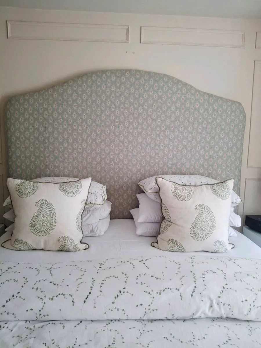 6 foot upholstered headboard - Image 1