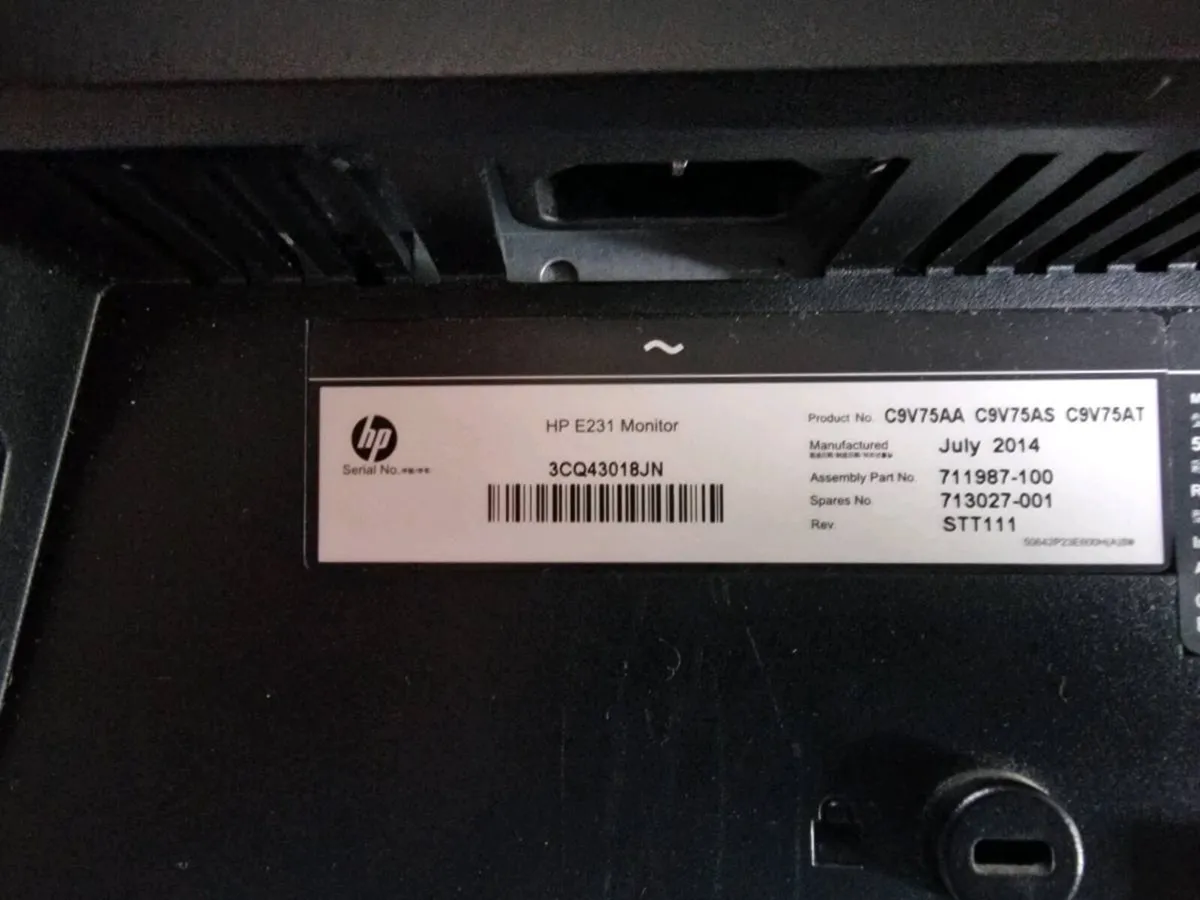 HP E231 23 inch Displayport Monitor - Image 1