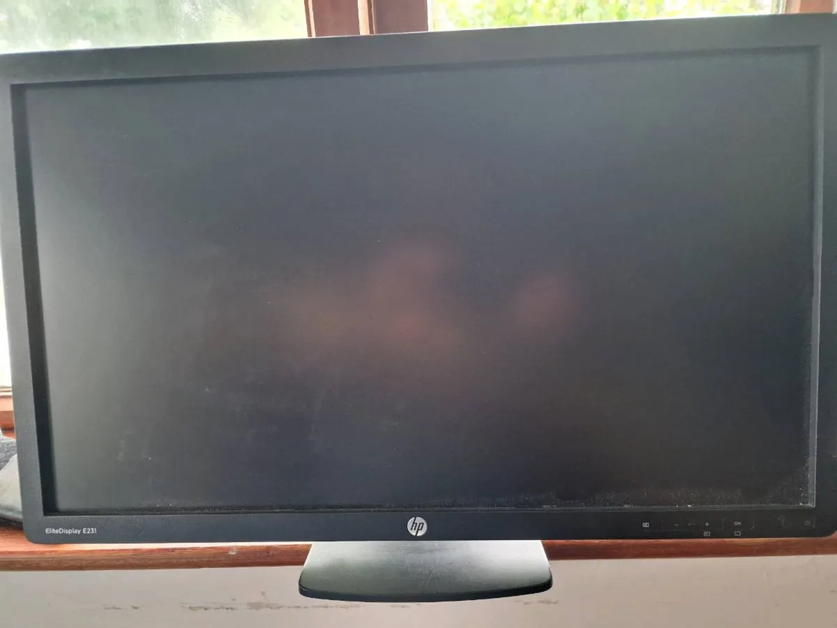 HP E231 23 inch Displayport Monitor - Image 3