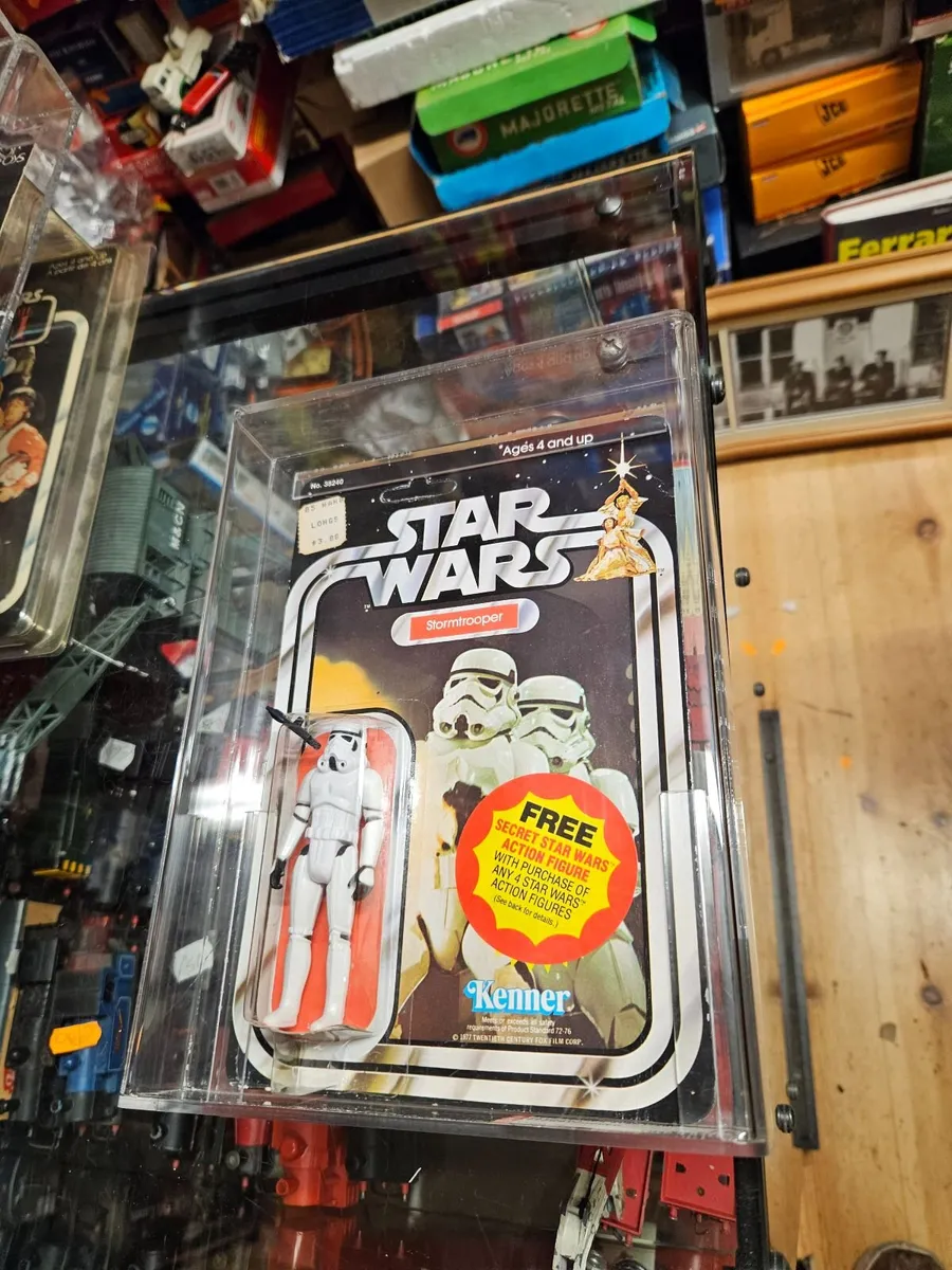 Vintage Star Wars Stormtrooper - Image 1