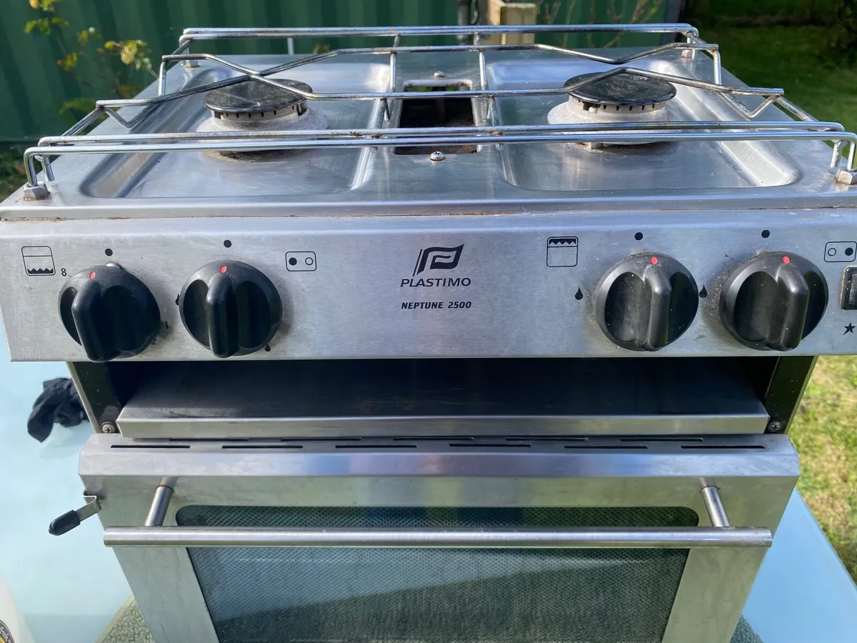 Neptune 2500 marine cooker, Plastimo - Image 1