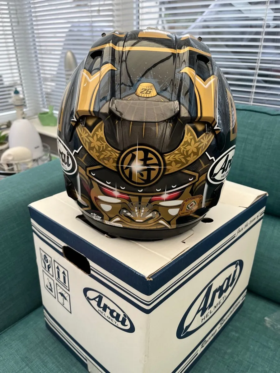Arai rx7 helmet/motorbike gear - Image 3