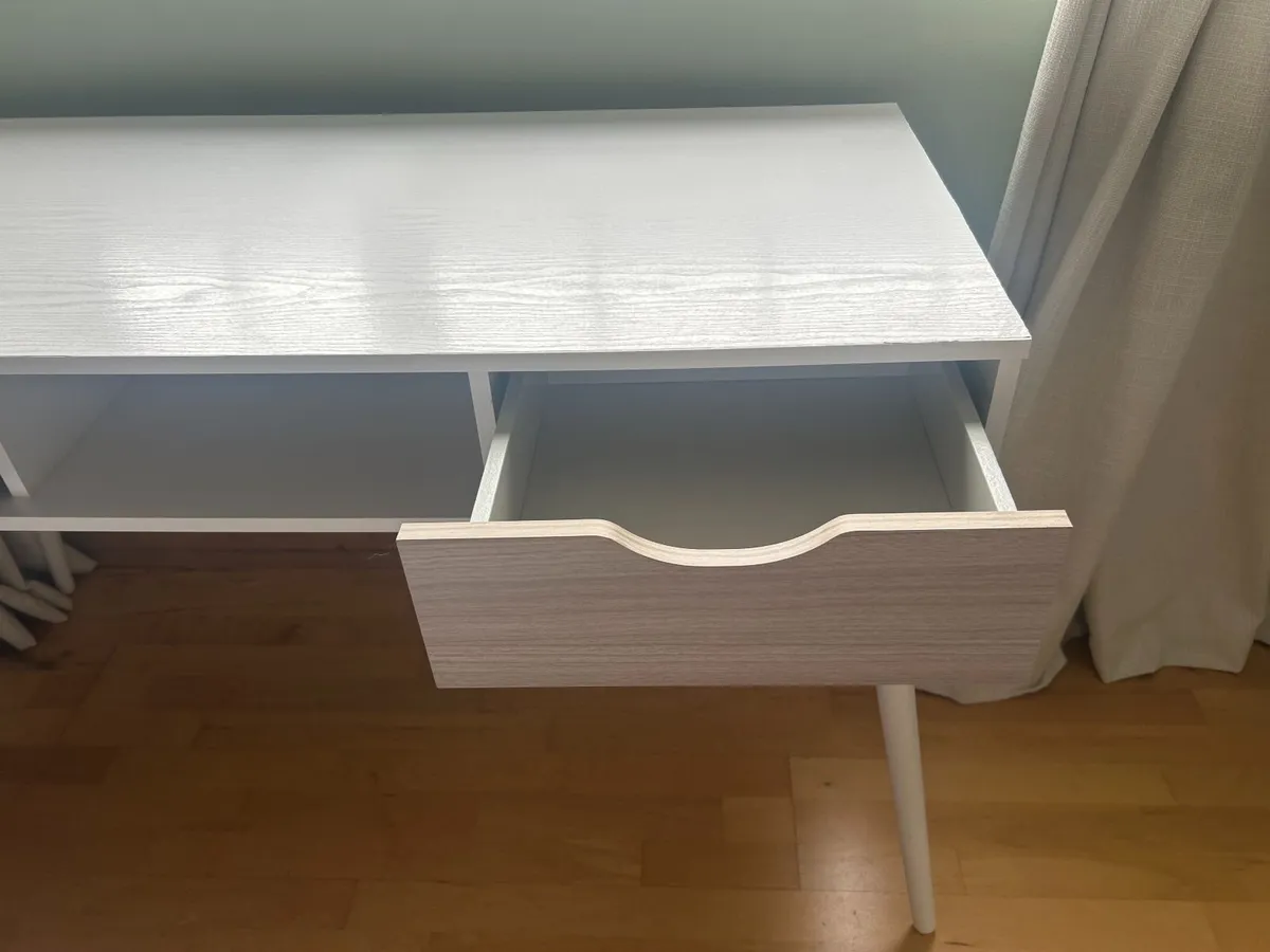 Computer Desk - Image 2